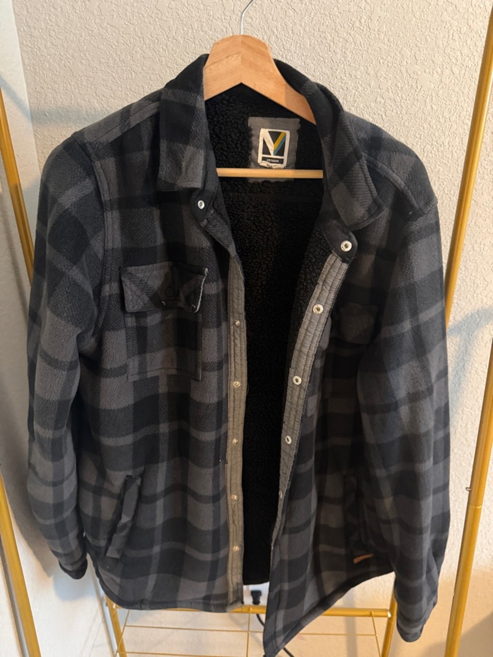 Men's Black & Gray Plaid Sherpa-Lined Jacket